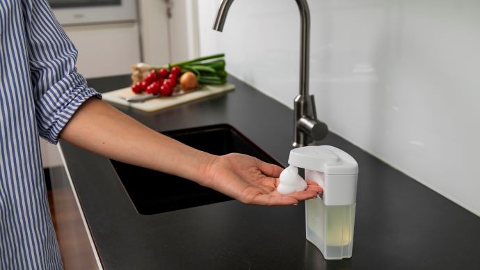 Hygienische Händedesinfektion: Anleitung in 6 Schritten